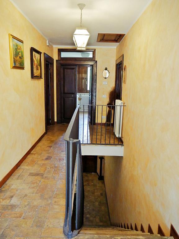 Chalet Colle Lo Zoppo Арпино Экстерьер фото