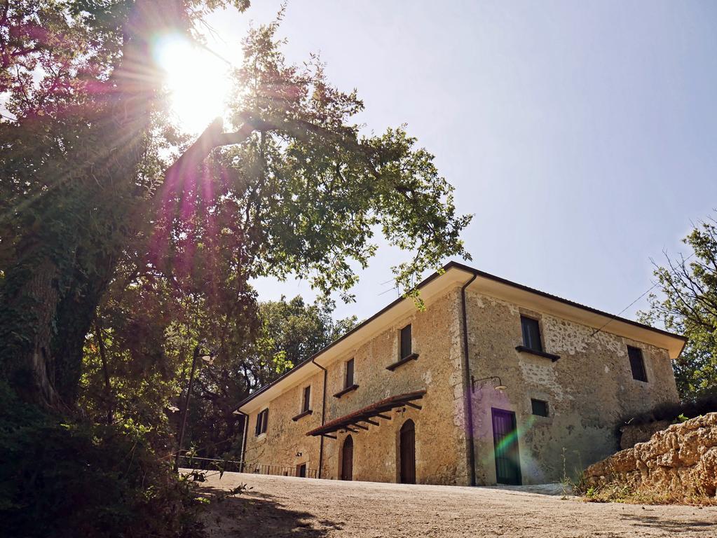 Chalet Colle Lo Zoppo Арпино Экстерьер фото